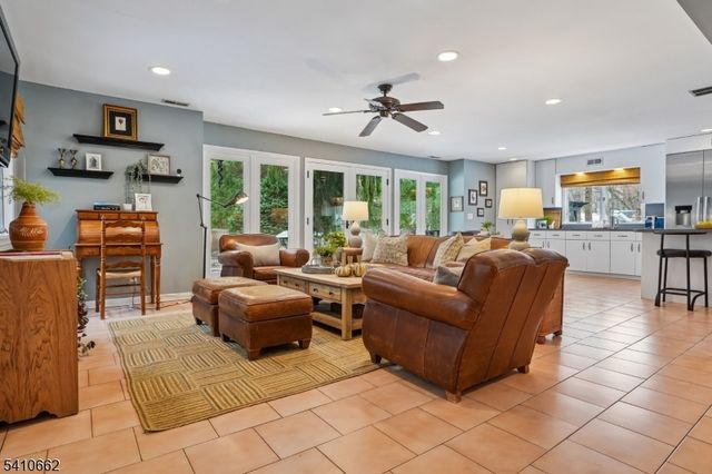 2102 Gamble Rd, Scotch Plains Twp., NJ 07076