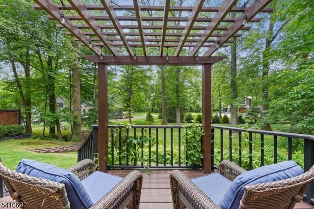 2102 Gamble Rd, Scotch Plains Twp., NJ 07076