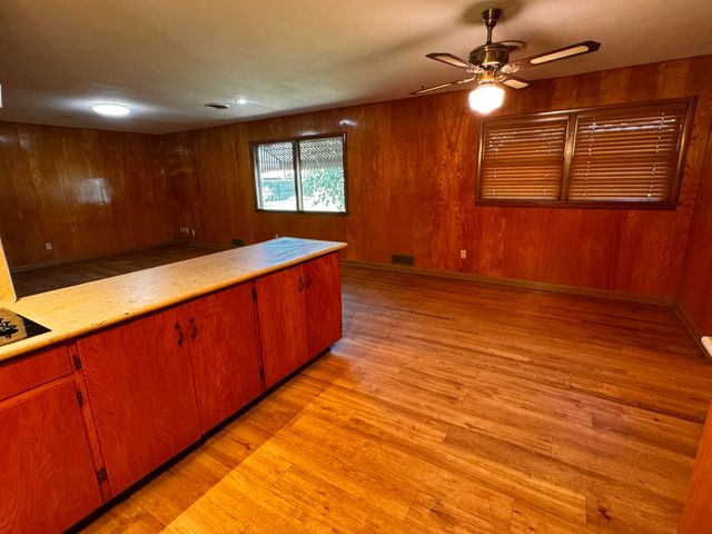 701 Zephyr, Plainview, TX 79072