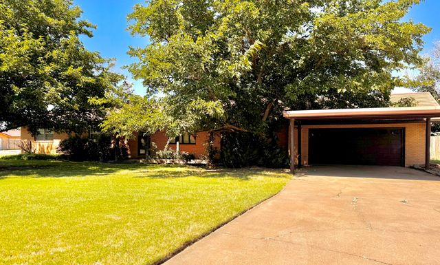 701 Zephyr, Plainview, TX 79072