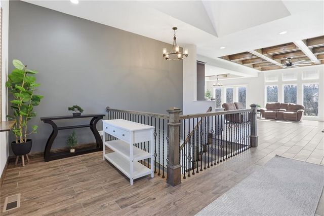 1709 SW 27th Street, Lee's Summit, MO 64082