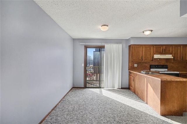 8630 Lane Avenue, Raytown, MO 64138