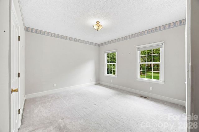 182 Robert Drive, Statesville, NC 28625