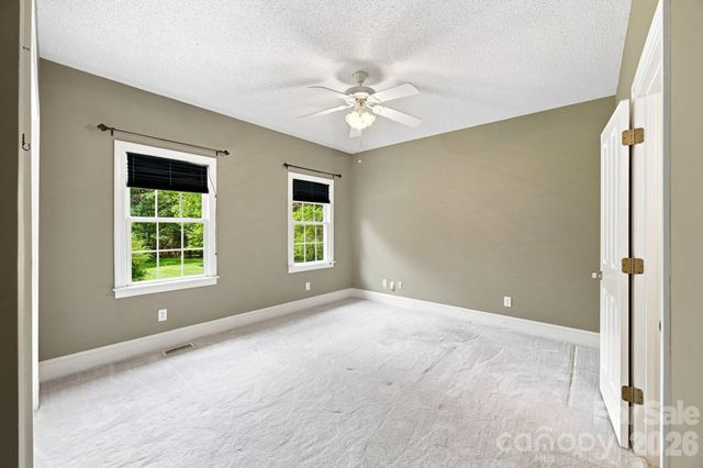 182 Robert Drive, Statesville, NC 28625
