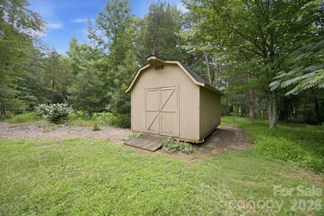 182 Robert Drive, Statesville, NC 28625