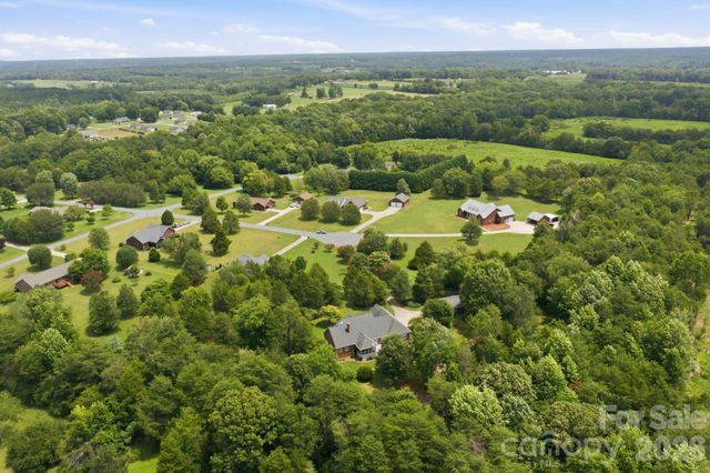 182 Robert Drive, Statesville, NC 28625
