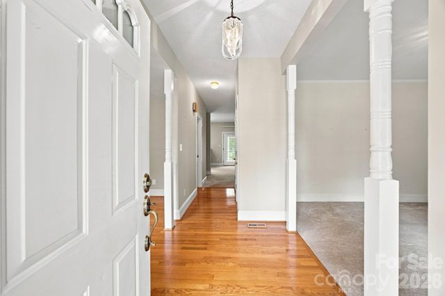 182 Robert Drive, Statesville, NC 28625