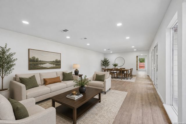 12010 SAILING AWAY ST, Live Oak, TX 78233