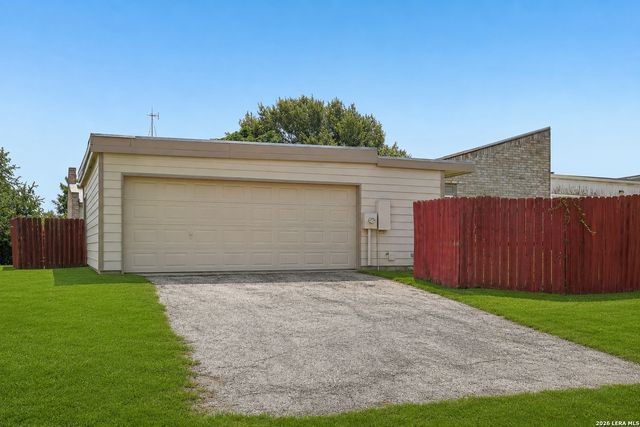 12010 SAILING AWAY ST, Live Oak, TX 78233