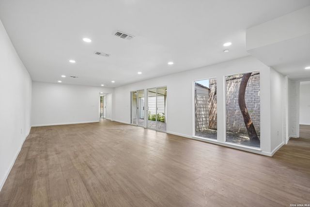 12010 SAILING AWAY ST, Live Oak, TX 78233