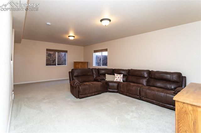 7685 Sierra Pine Drive, Colorado Springs, CO 80919