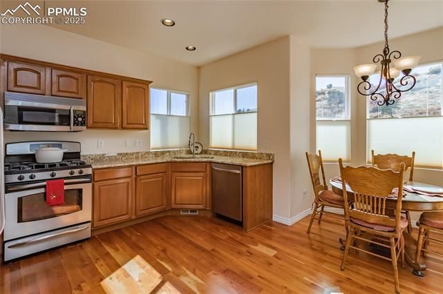 7685 Sierra Pine Drive, Colorado Springs, CO 80919