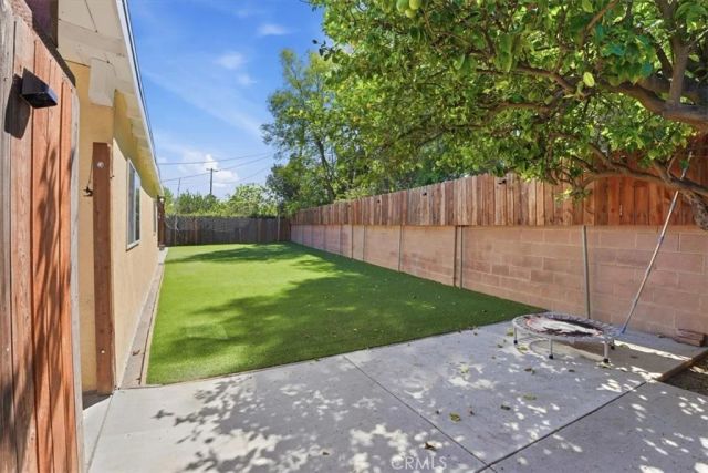 6947 Sunny Brae Avenue, Winnetka, CA 91306