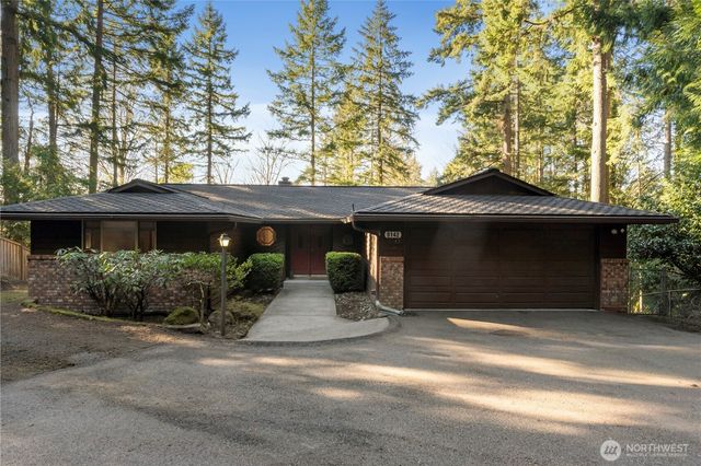 9142 28th Avenue Ct NW, Gig Harbor, WA 98332
