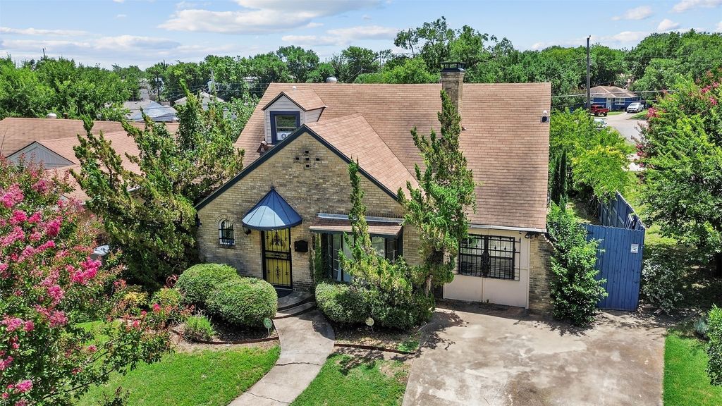 1902 Norfolk Avenue, Dallas, TX 75203