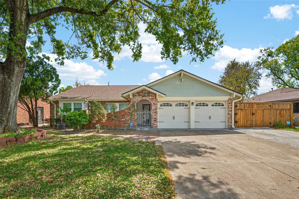 1039 Beaver Bend Road, Houston, TX 77088