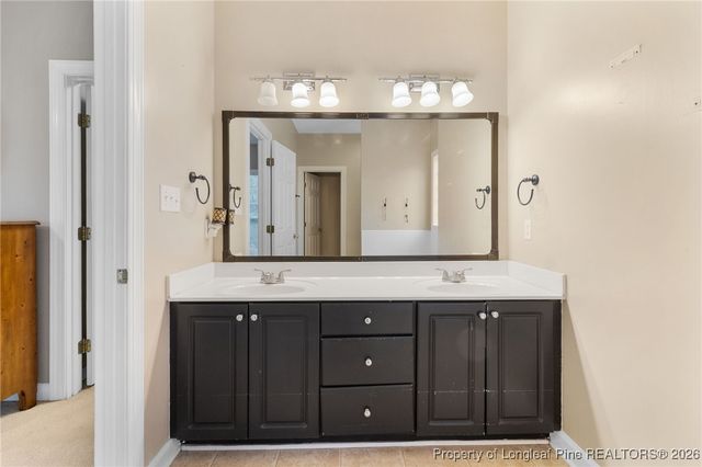 405 La Vista Court, Benson, NC 27504