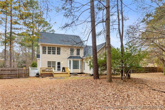 405 La Vista Court, Benson, NC 27504