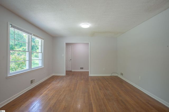 640 Humphrey Street, Spartanburg, SC 29301