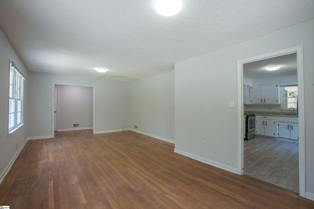 640 Humphrey Street, Spartanburg, SC 29301