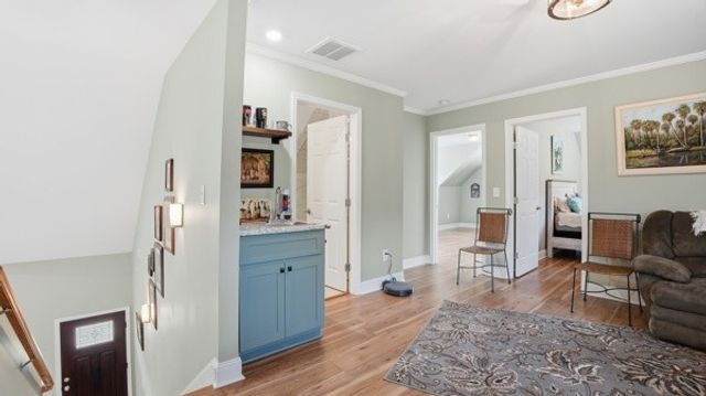 54 Thomas Rd, Fayetteville, TN 37334