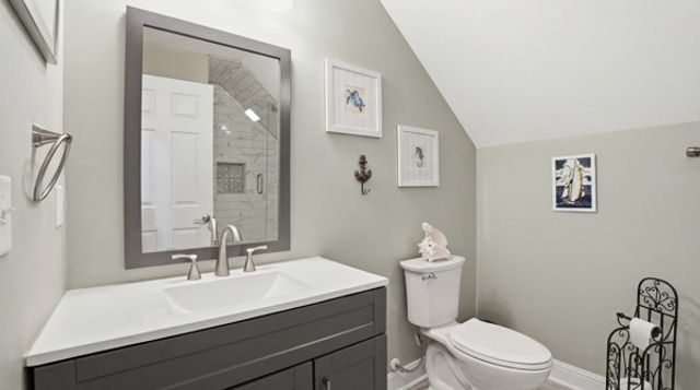 54 Thomas Rd, Fayetteville, TN 37334