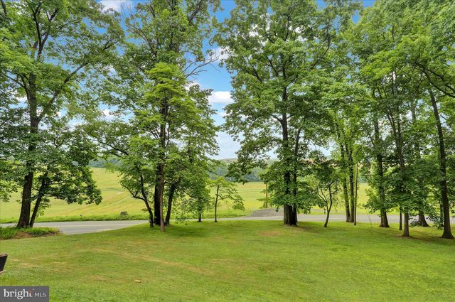 547 SEIDELS RUN, Leesport, PA 19533