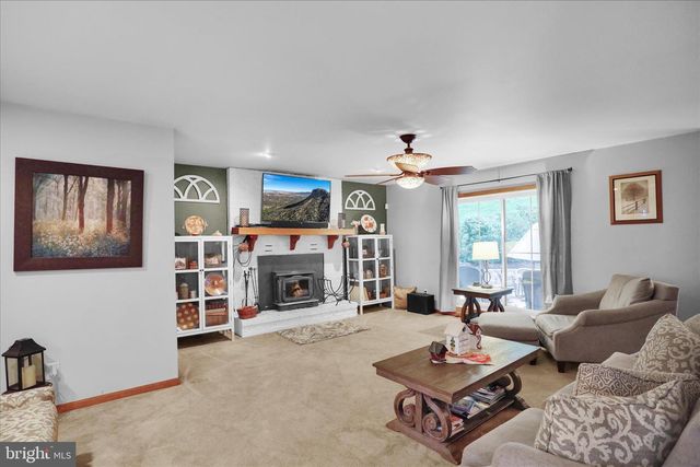 547 SEIDELS RUN, Leesport, PA 19533
