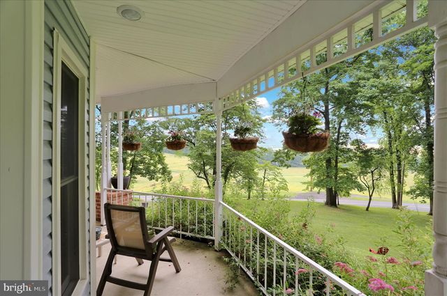 547 SEIDELS RUN, Leesport, PA 19533