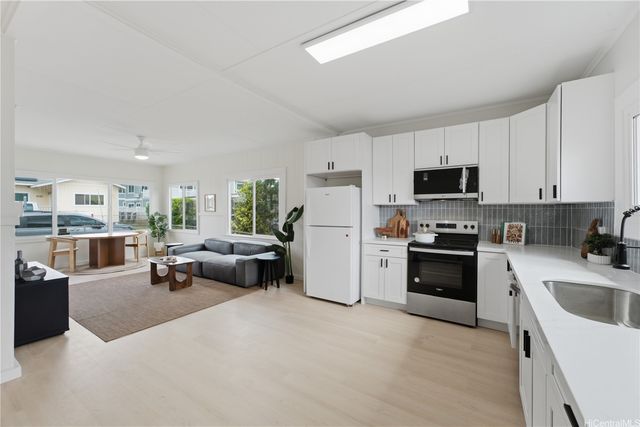 85-915 Midway Street, Waianae, HI 96792