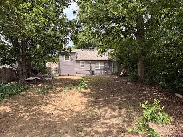 1726 NW Ash Ave, Lawton, OK 73507