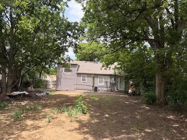 1726 NW Ash Ave, Lawton, OK 73507