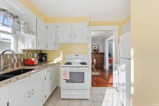 4332 Indiana Avenue, Fort Wayne, IN 46807