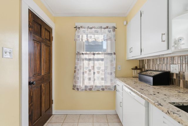 4332 Indiana Avenue, Fort Wayne, IN 46807