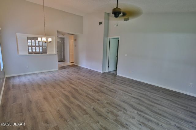 108 Gray Dove Court, Daytona Beach, FL 32119