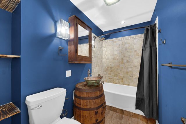 305 E Jackson Street, Chesterton, IN 46304