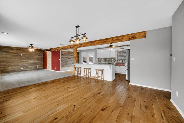 305 E Jackson Street, Chesterton, IN 46304