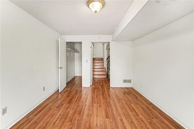 11204-11206 College Avenue, Kansas City, MO 64137