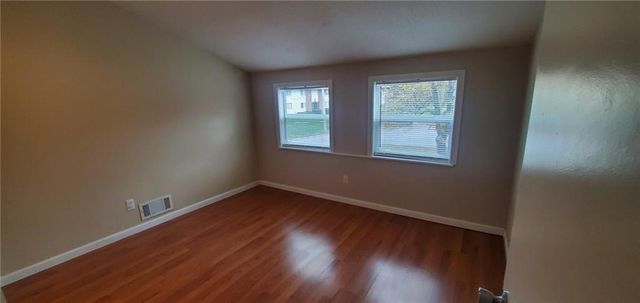 11204-11206 College Avenue, Kansas City, MO 64137