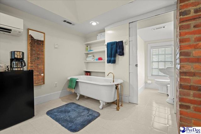 202 Willcox Ave., Marion, SC 29571