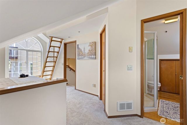 278 Lind Avenue NW, Renton, WA 98057