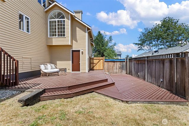 278 Lind Avenue NW, Renton, WA 98057