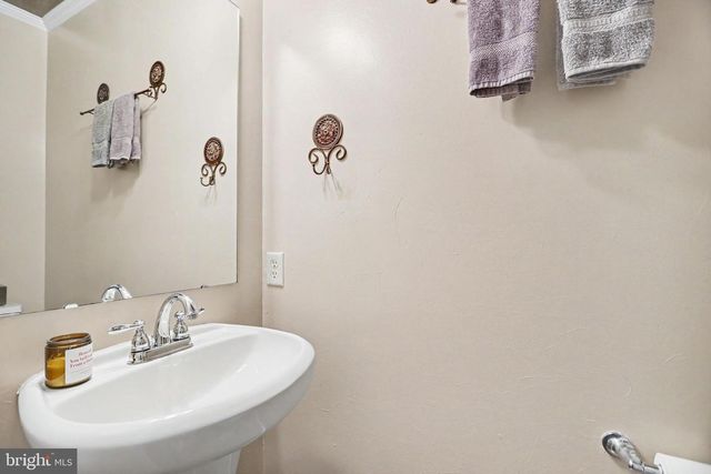 83 GENTLENESS DR, Ephrata, PA 17522