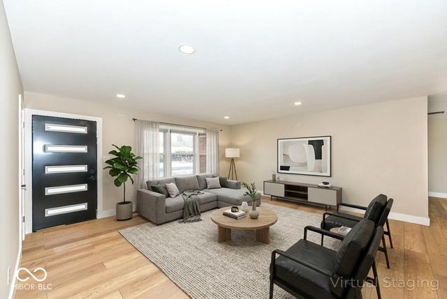 10640 Penn Drive, Indianapolis, IN 46280