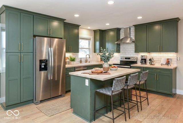 10640 Penn Drive, Indianapolis, IN 46280