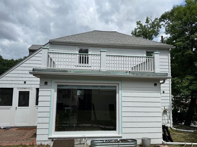 8 Myopia Rd., Boston, MA 02136