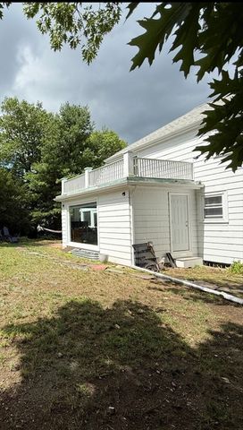 8 Myopia Rd., Boston, MA 02136