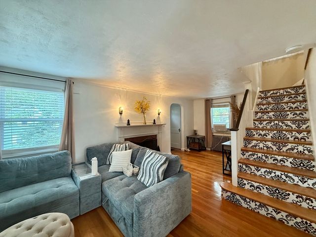 8 Myopia Rd., Boston, MA 02136