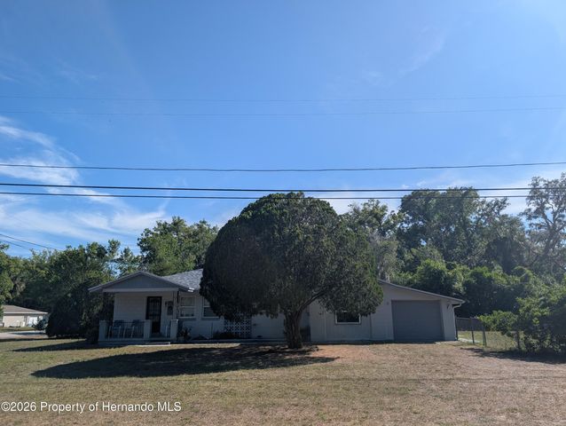 16288 Wilson Boulevard, Brooksville, FL 34604
