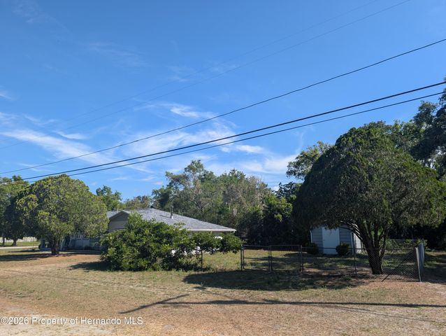 16288 Wilson Boulevard, Brooksville, FL 34604